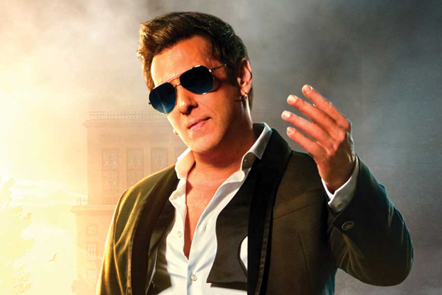 Meet the first Indian actor who charged 100 crore rupees per film 