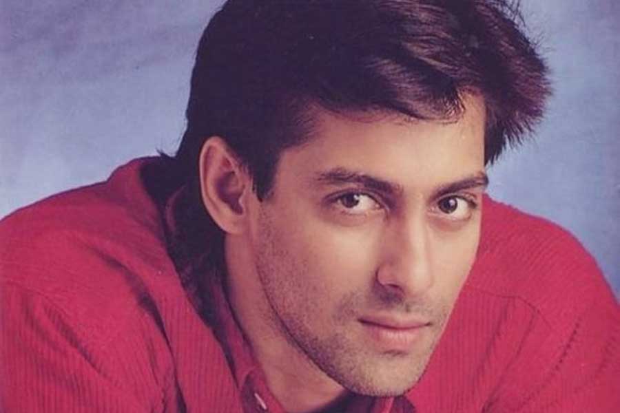 Meet the first Indian actor who charged 100 crore rupees per film 