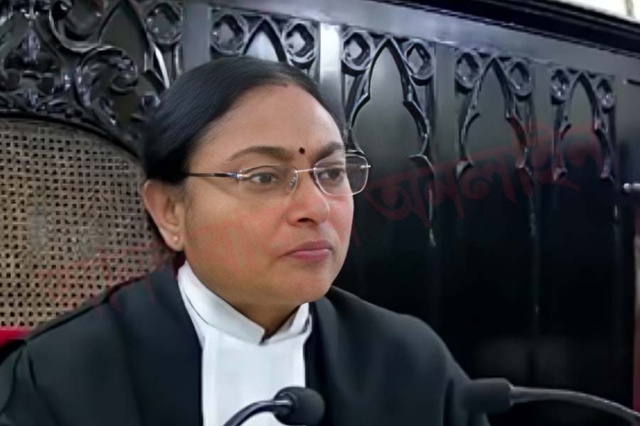 Surpeme Court rejects case against husband of Calcutta High Court justice Amrita Sinha dgtl