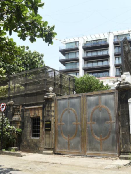 From Jalsa to Mannat, 7 most luxurious mansions of Indian billionaires dgtl