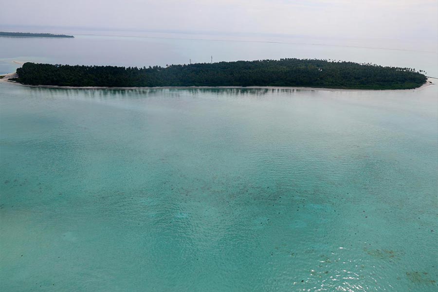 দিন কয়েক হল সফর সেরে ফিরে এসেছেন। তবে ফিরেও লক্ষদ্বীপের স্মৃতি যে ভুলতে পারছেন না, তার প্রমাণ নিজের সমাজমাধ্যমে পোস্ট করা তাঁর একের পর এক ছবি। 