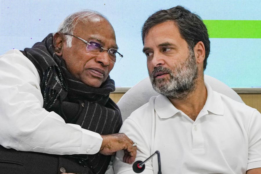 According to sources Congress ready for seat sharing talks, decision will be quick