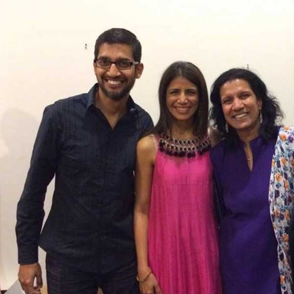 স্নাতক করেছেন খড়্গপুর আইআইটি থেকে। আমেরিকার স্ট্যানফোর্ড বিশ্ববিদ্যালয়ে উচ্চশিক্ষার জন্য গিয়েছিলেন। আমেরিকারই হোয়ার্টন স্কুল থেকে এমবিএ পাশ করেছিলেন তিনি।