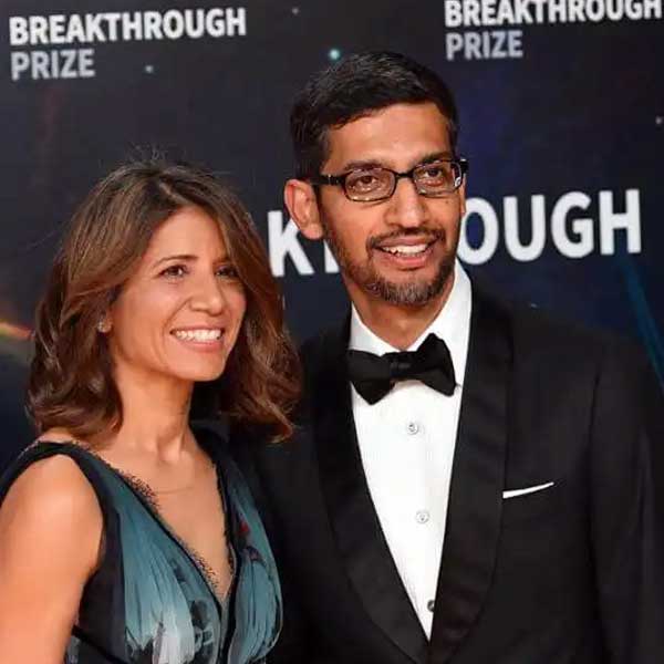 অঞ্জলি আদতে রাজস্থানের কোটার বাসিন্দা। তাঁর বাবা কোটার সরকারি পলিটেকনিক কলেজে চাকরি করতেন।