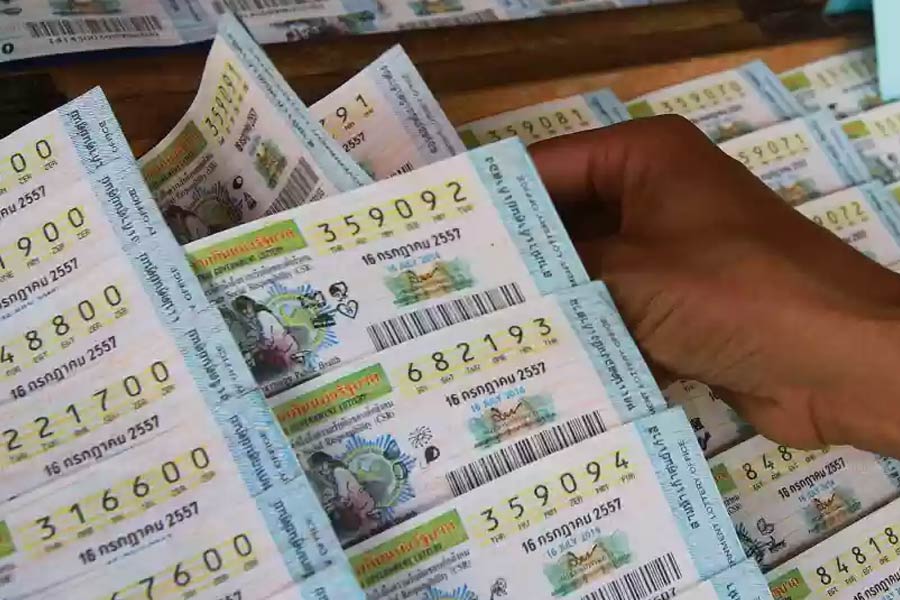 prohibited lottery ticket still being sold at Howrah