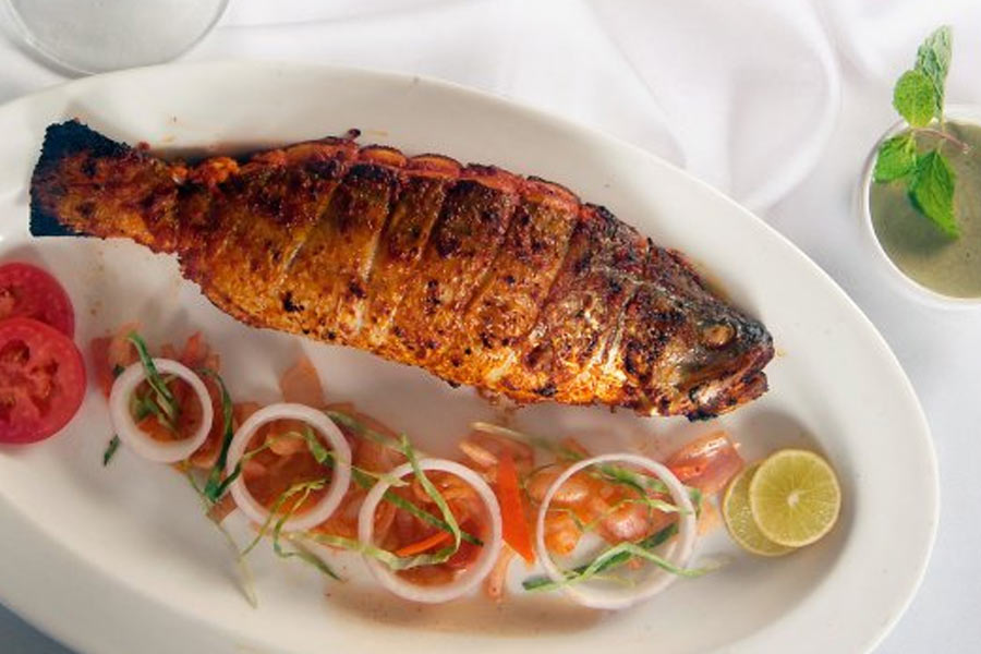 How to cook Bhetki fish with Tandoori style at home.