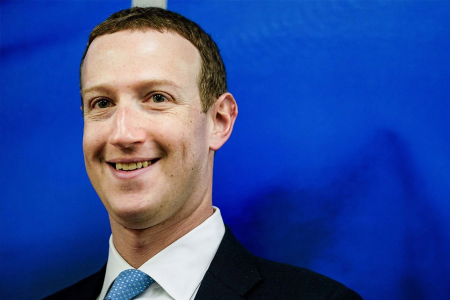 ২০১৪ সালে এই জমি কেনার চুক্তি করছিলেন জ়াকারবার্গ। প্রায় ১৪০০ একর জমি রয়েছে এখানে। একটি সংবাদমাধ্যমের দাবি, এই জমিতে নির্মাণের জন্য জ়াকারবার্গের খরচ পড়ছে ১০ কোটি আমেরিকান ডলার। ভারতীয় মুদ্রায় প্রায় ৮২৬ কোটি টাকা।