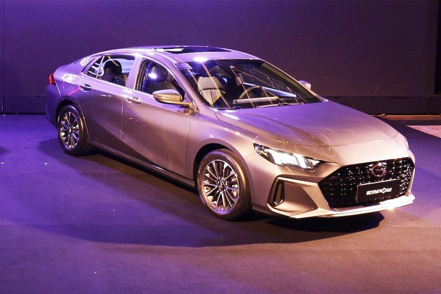 সম্প্রতি চিনের এক গাড়ি প্রস্তুতকারী সংস্থা বিশ্বের প্রথম যাত্রিবাহী অ্যামোনিয়া ইঞ্জিন চালিত গাড়ি তৈরি করেছে।