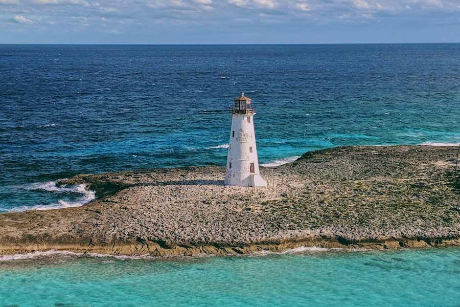 The Flannan isle mystery, lighthouse keepers just swept away