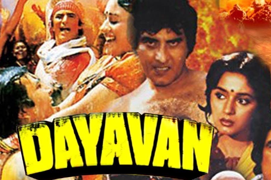 Meet the bollywood actress whose consecutive eight pictures got flopped, gave first 200 crore hit