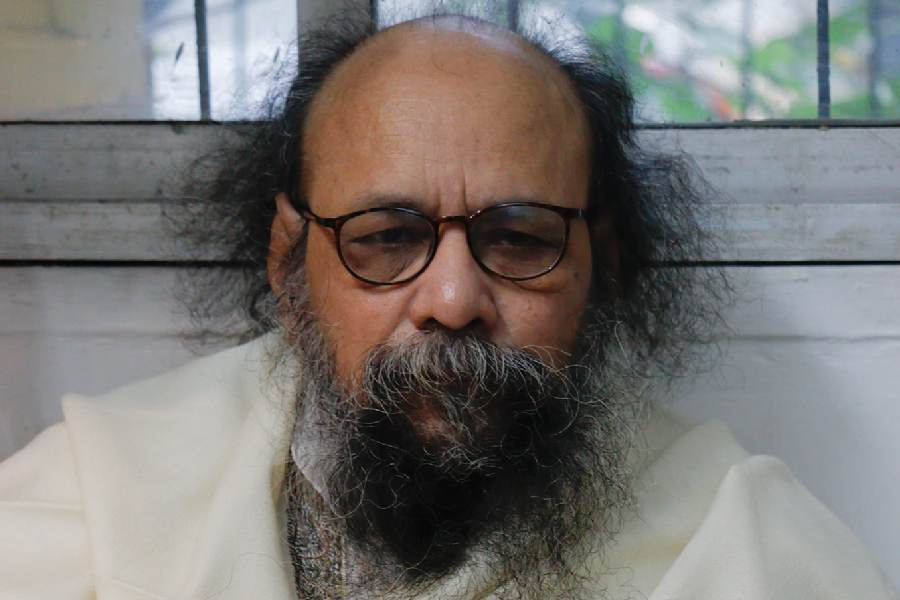 Poet Joy Goswami declares not to publish poems any further