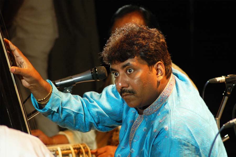 image of rashid khan 