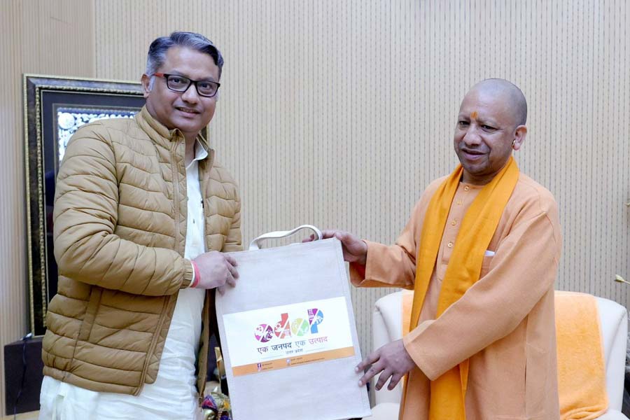 Nobel laurite Abhijit Binayak Banerjee met Yogi Adityanath to work on his research programme in Uttar Pradesh.