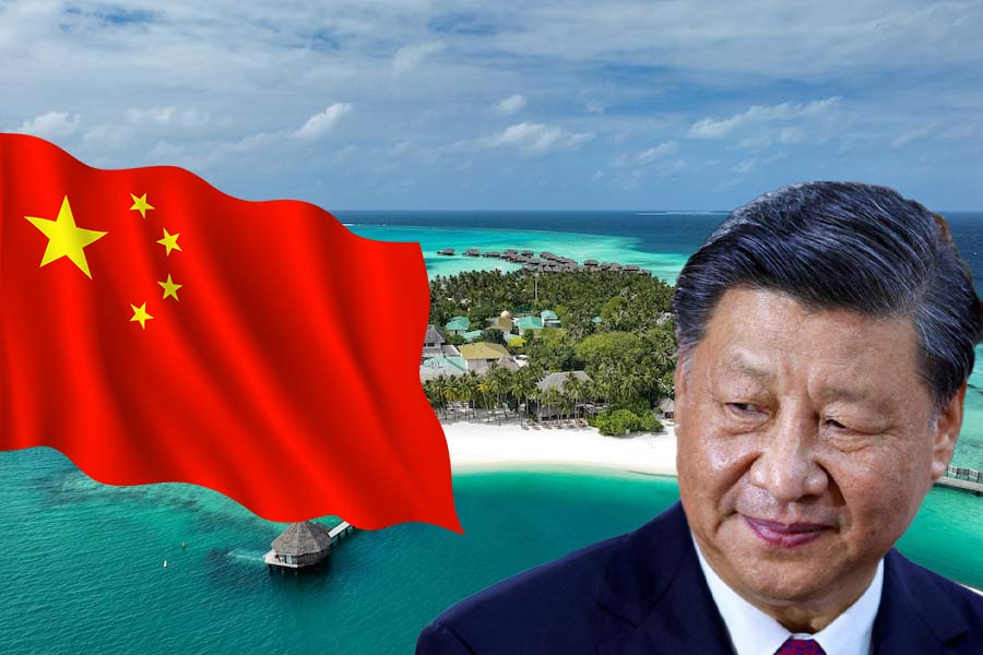 সেই ভোট সম্পর্কে ইউরোপীয় ইউনিয়নের পর্যবেক্ষক দল ‘ইউরোপিয়ান ইউনিয়ন ইলেকশন অবজ়ারভেশন মিশন’-এর সাম্প্রতিক রিপোর্টে মুইজ্জু ও তাঁর সহযোগীদের ভারত-বিরোধী প্রচারের উল্লেখ রয়েছে। চিনের ইন্ধনেই মুইজ্জু শিবির ধারাবাহিক ভাবে ভারত বিরোধী কার্যকলাপ চালাচ্ছে বলেও ইঙ্গিত দেওয়া হয়েছে ওই রিপোর্টে।