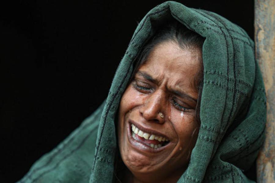 প্রসঙ্গত, সম্প্রতি ২৬/১১ মুম্বই হামলার এক অন্যতম ষড়যন্ত্রকারী সাজিদ মির পাকিস্তানের ডেরা গাজ়ি খানের সেন্ট্রাল জেলে মারা যান। তদন্তে জানা যায়, তাঁকে কেউ বা কারা বিষ দিয়েছিল।