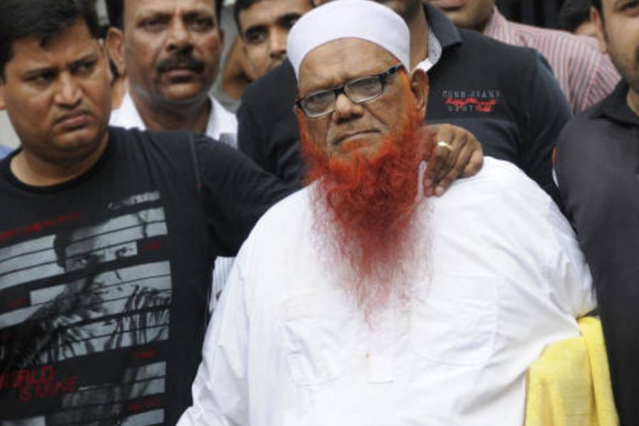 পাক পঞ্জাবের মুরিদকেতেই রয়েছে লস্করের সদর দফতর।