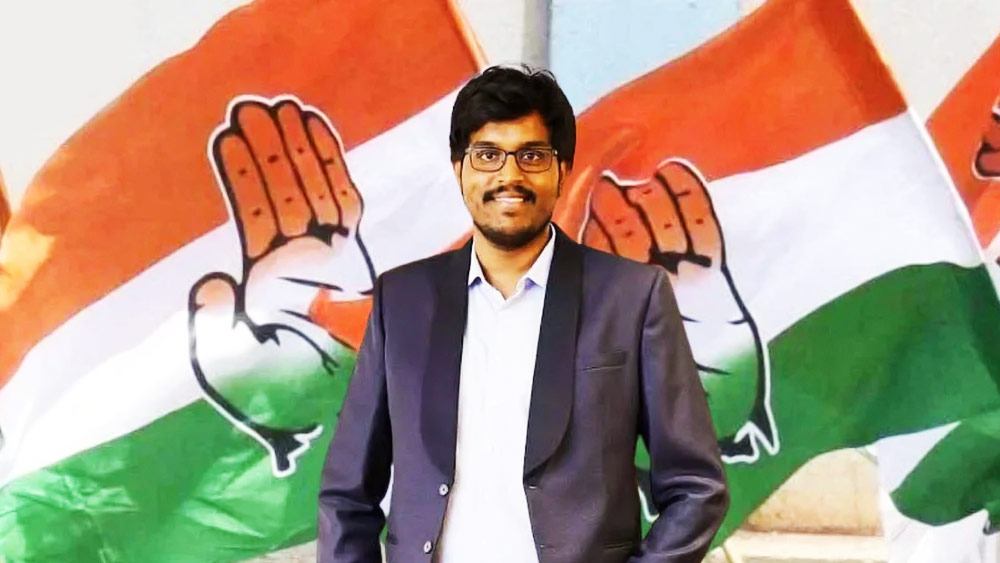  লোকসভা ভোটের প্রচারকৌশল তৈরির ক্ষেত্রে তাঁর অনুপস্থিতির নেতিবাচক প্রভাব পড়তে পারে বলে কংগ্রেসের একাংশের আশঙ্কা।