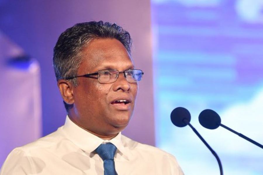 শনিবার রাজধানী মালের স্থানীয় নির্বাচনে তাঁর দলের প্রার্থীকে হারিয়ে দিয়েছেন ভারতঘেঁষা বিরোধী দলের নেতা। মালের মেয়র নির্বাচিত হয়েছেন অ্যাডাম আজ়িম। 