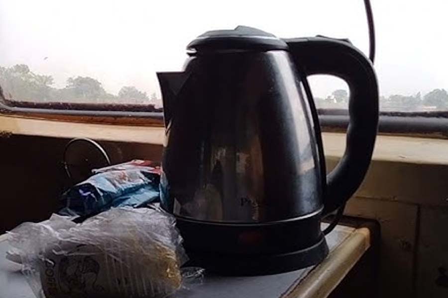 Rail takes action against a man who plugs kettle in train’s mobile charging point