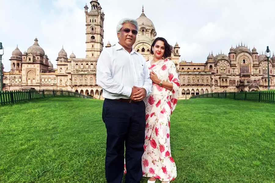 বর্তমানে লক্ষ্মী বিলাস প্যালেসের মালিক রাজা সমরজিৎ সিংহ গায়কোয়াড় এবং তাঁর স্ত্রী রাধিকারাজে গায়কোয়াড়। ওয়াঙ্কানের রাজপরিবারের সদস্য রাধিকারাজে।