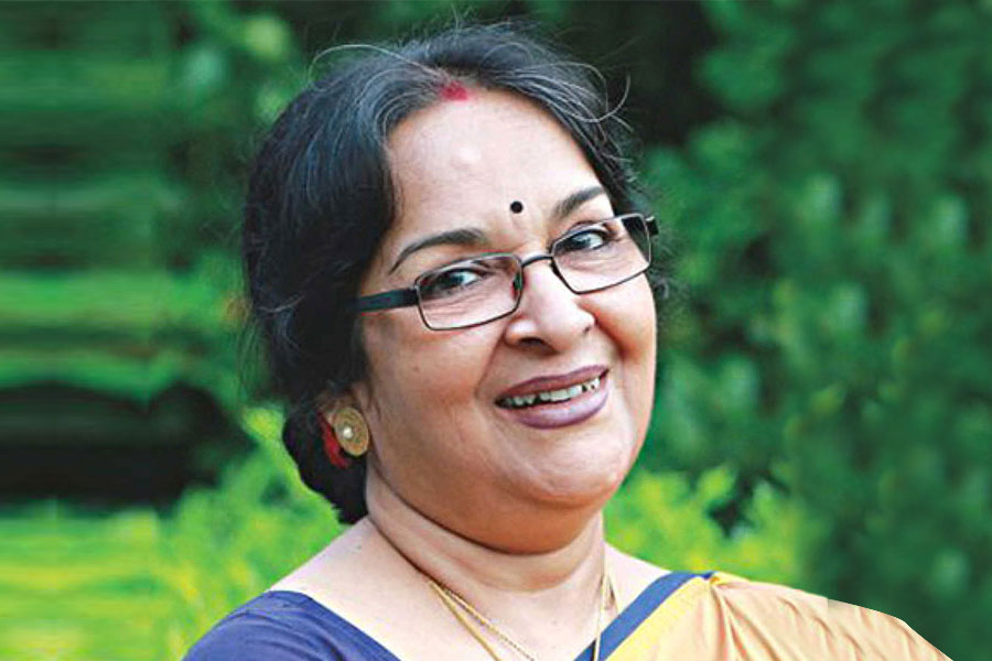 Veteran Tollywood actress Mamata Shankar speaks about her new release Bijoyar Pore