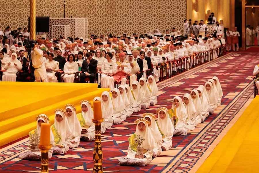 All you need to know about 10 days wedding of Brunei Prince Abdul Mateen and  Anisha Rosnah dgtl