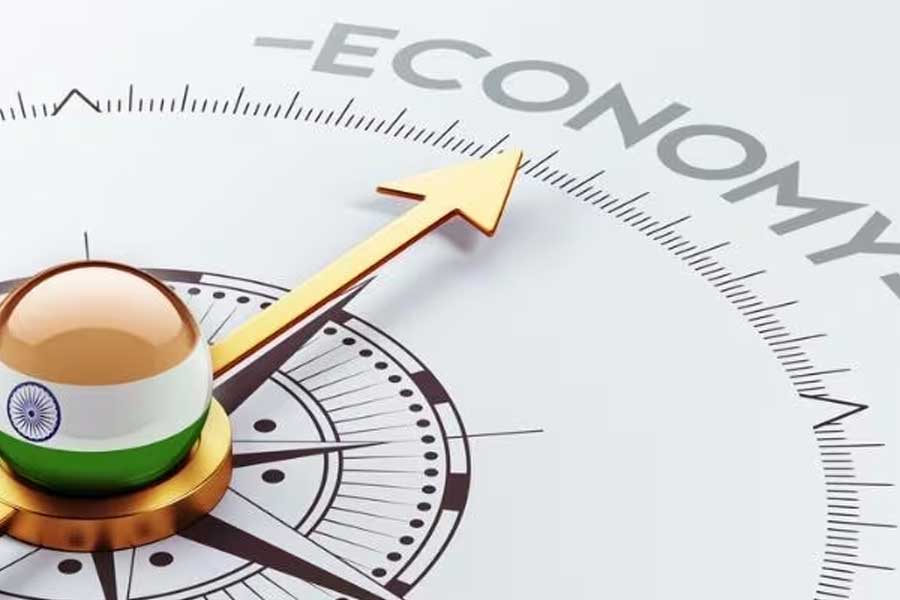 IMF warns India about Debt, says it may exceed the GDP of country