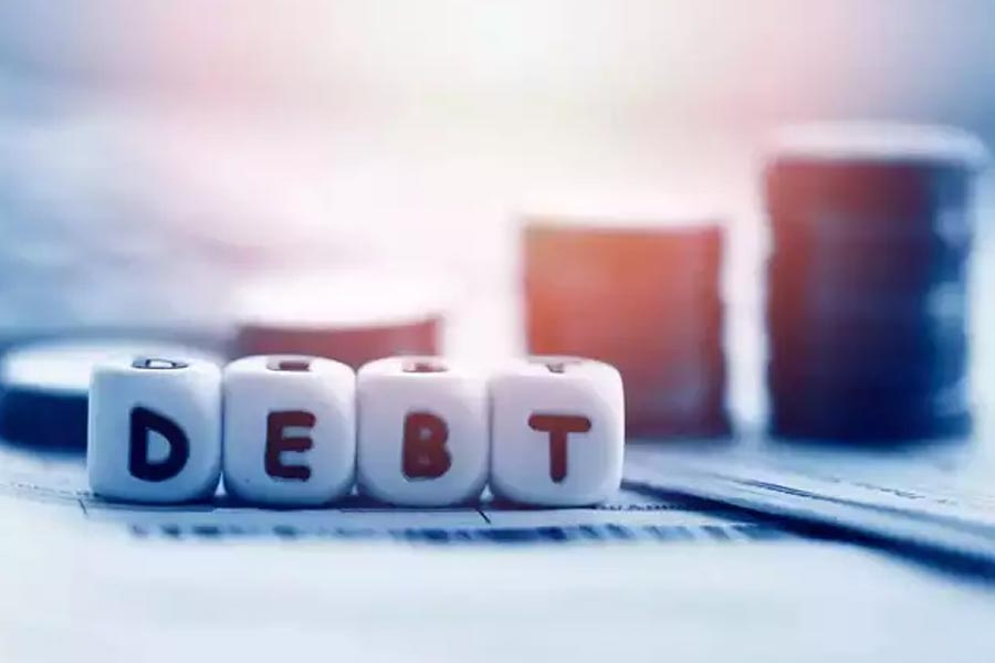 IMF warns India about Debt, says it may exceed the GDP of country