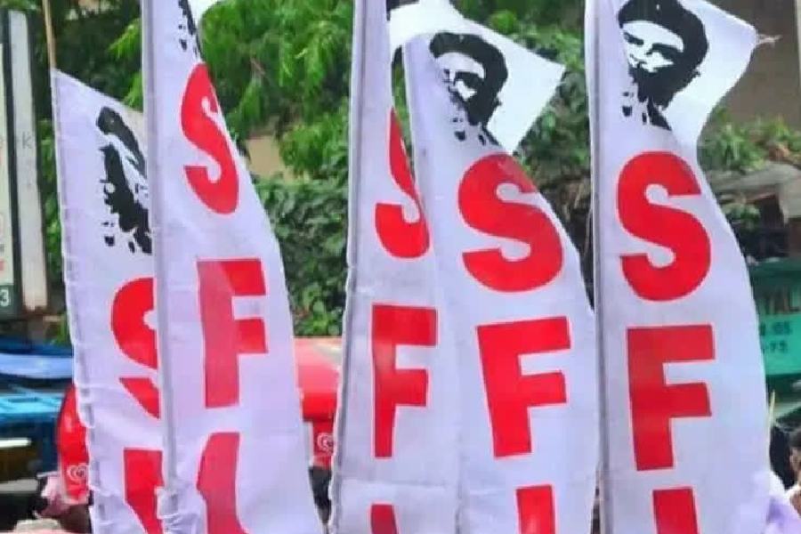 SFI West Bengal WB CPM may change leadership in state SFI dgtl