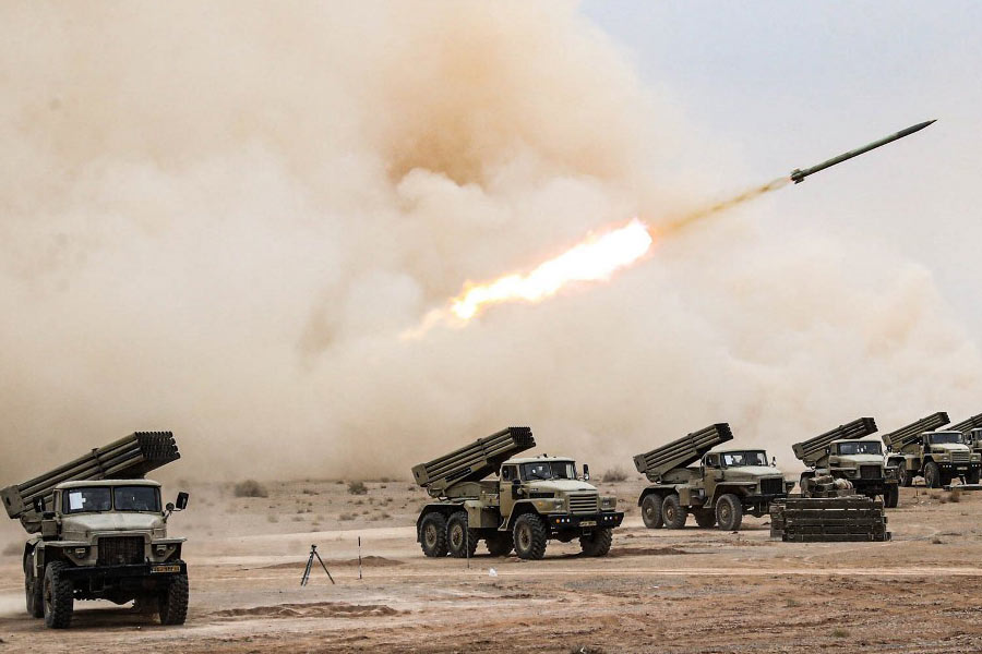 What are the problem between Pakistan-Iran and Pakistan-Afghanistan