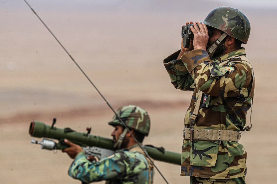 What are the problem between Pakistan-Iran and Pakistan-Afghanistan