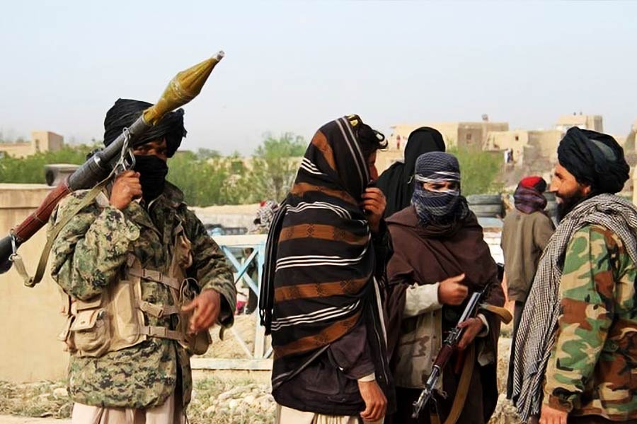 What are the problem between Pakistan-Iran and Pakistan-Afghanistan