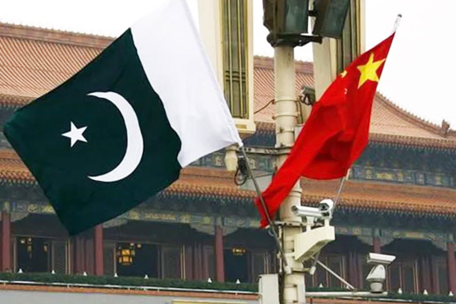 What are the problem between Pakistan-Iran and Pakistan-Afghanistan