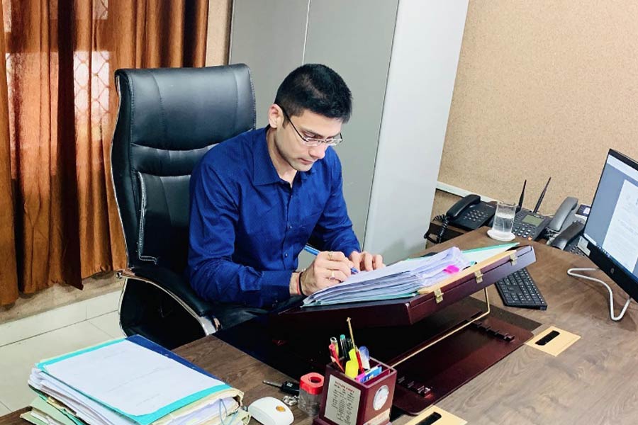 Meet Gaurav Kaushal, who cracked IIT and UPSC to become a mentor for UPSC aspirants