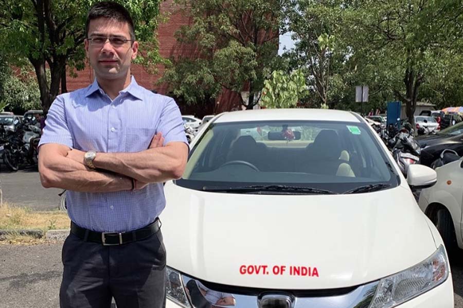 Meet Gaurav Kaushal, who cracked IIT and UPSC to become a mentor for UPSC aspirants