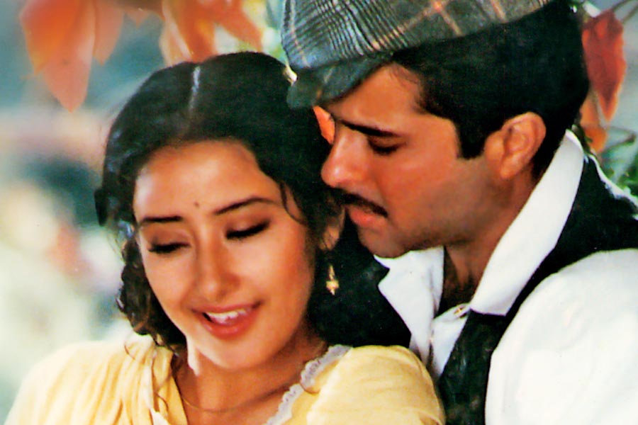 নব্বইয়ের দশকে মুক্তিপ্রাপ্ত ‘১৯৪২: অ্যা লভ স্টোরি’ ছবিটি রোম্যান্টিক ঘরানার ছবি হিসাবে জনপ্রিয় হয়ে ওঠে। এই ছবিতে অনিল কপূর এবং মনিষা কৈরালার জুটিও দর্শকের পছন্দ হয়।