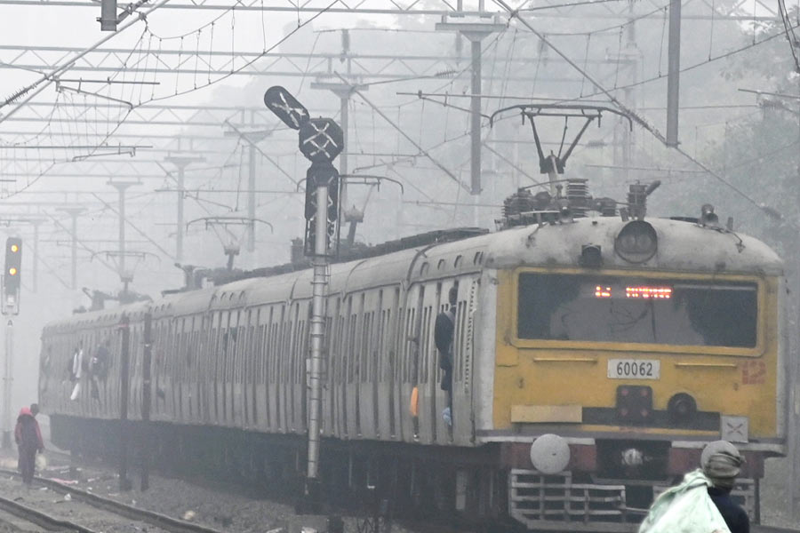 হাওয়া অফিসের পূর্বাভাস, শনিবার পুরুলিয়া, ঝাড়গ্রাম, বাঁকুড়া, বীরভূম এবং দুই বর্ধমানে শৈত্যপ্রবাহ চলতে পারে।