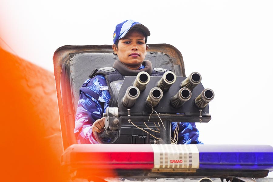 বৃহস্পতিবার গভীর রাতে ইউপিএটিএস (উত্তরপ্রদেশের জঙ্গিদমন শাখা) অযোধ্যায় তিন জনকে গ্রেফতার করে। যাঁদের সঙ্গে খলিস্তানি যোগ পাওয়া গিয়েছে। গুরপবন সিংহ পান্নুমের সঙ্গে ধৃতদের যোগ রয়েছে বলে পুলিশের সন্দেহ। পুলিশের দাবি, ধৃতেরা পান্নুমের কথাতেই অযোধ্যার নকশা সংগ্রহ করতে এসেছিল।