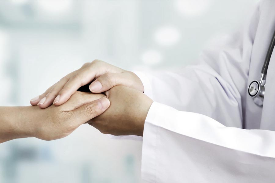 পরিকল্পনামাফিক রোগীদের সঙ্গে দেখা করার পর নিজের ইচ্ছামতো একটি তারিখের উল্লেখ করতেন মরিস। তার পর সেই তারিখেই রোগীদের হত্যা করতেন তিনি।   