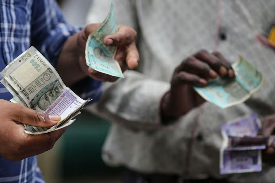 Number of Affluent Indians will increases over 100 million, says report