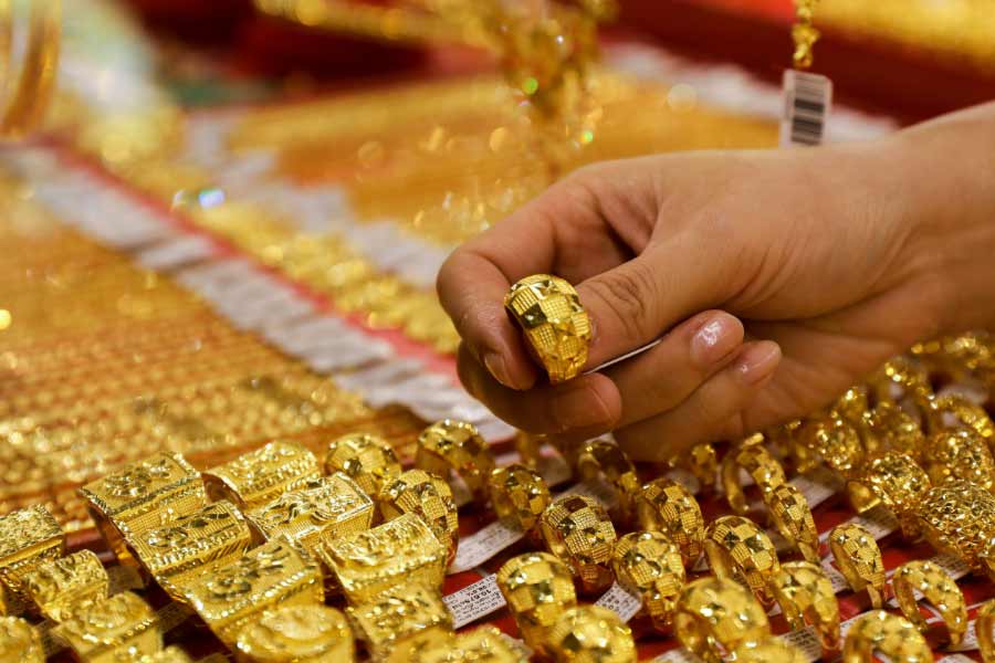 Number of Affluent Indians will increases over 100 million, says report