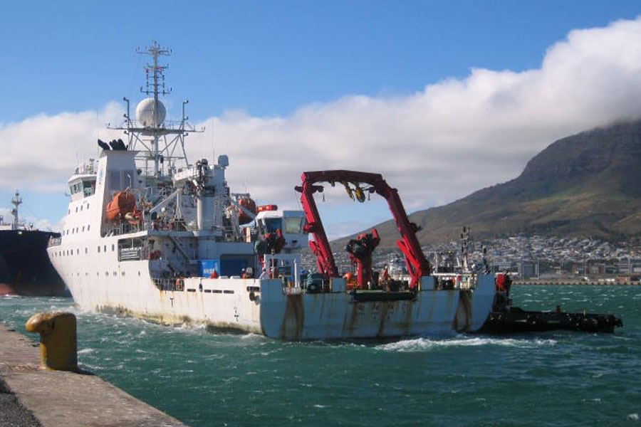 Chinese vessel heads towards Maldives, India is concerned about that