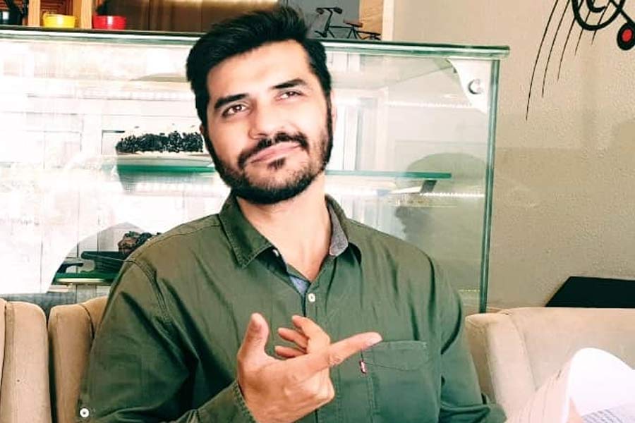 স্কুল-কলেজের পড়াশোনা শেষ করার পর একটি কল সেন্টারে চাকরি শুরু করেন মহম্মদ। তার পর চেন্নাইয়ে প্রশিক্ষণ নেওয়ার জন্য অফিসার্স ট্রেনিং অ্যাকাডেমিতে ভর্তি হন তিনি। প্রশিক্ষণ নেওয়ার পর সেনাবাহিনীতে যোগ দেন।