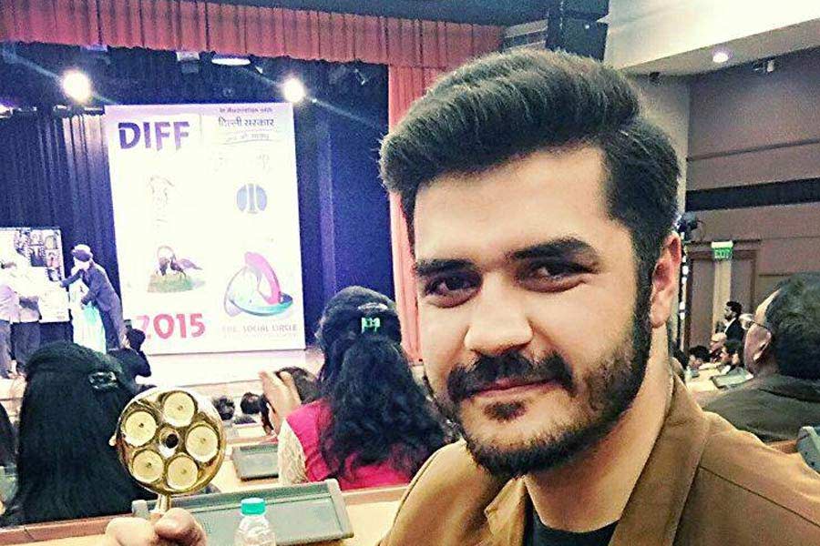 ‘দ্য গ্রেট ইন্ডিয়ান তামাশা’, ‘দ্য রুফিয়া’, ‘ভোদকা ডায়েরিজ়’, ‘রাগদেশ’-এর মতো একাধিক ছবিতে অভিনয় করেছেন মহম্মদ। ২০১৫ সালে একটি হিট ছবিতেও অভিনয় করেন তিনি।