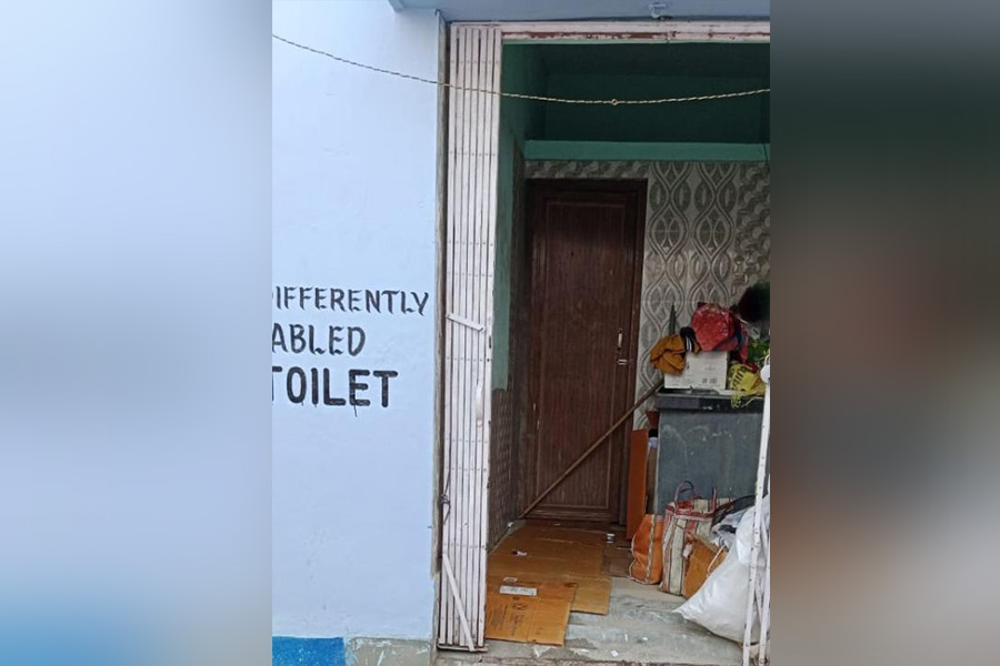 An image of toilet