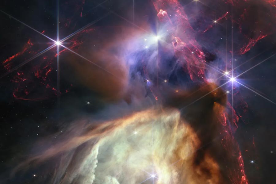 Planet with water discovered outside solar system by using Hubble telescope