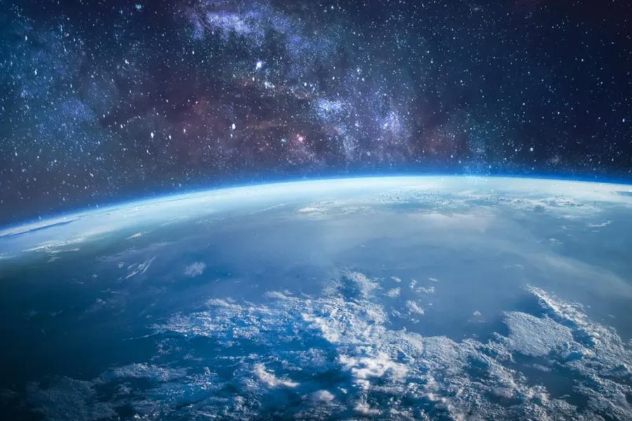 Planet with water discovered outside solar system by using Hubble telescope