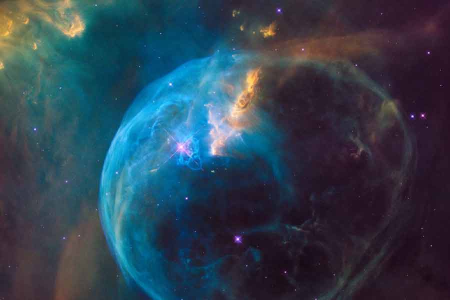 Planet with water discovered outside solar system by using Hubble telescope