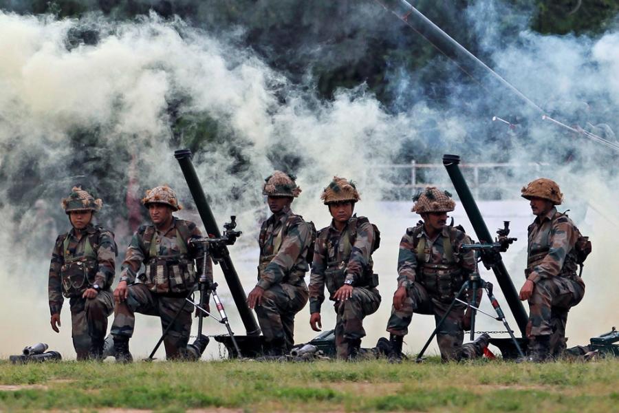 কাজ়িকে উদ্ধৃত করে পিটিআইয়ের প্রতিবেদনে বলা হয়েছে, ‘‘ভারতীয় গোয়েন্দারা পাকিস্তানে হত্যাকাণ্ড চালানোর জন্য বিদেশের মাটিতে প্রযুক্তি এবং নিরাপদ আশ্রয়স্থলের সাহায্য নিয়েছেন।“