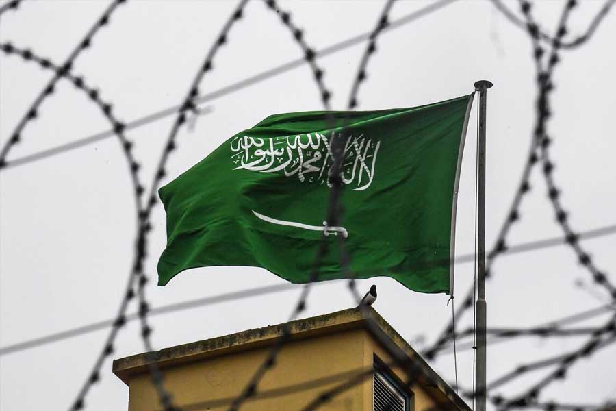 Alabama executes man by nitrogen gas for the first time in the U.S.